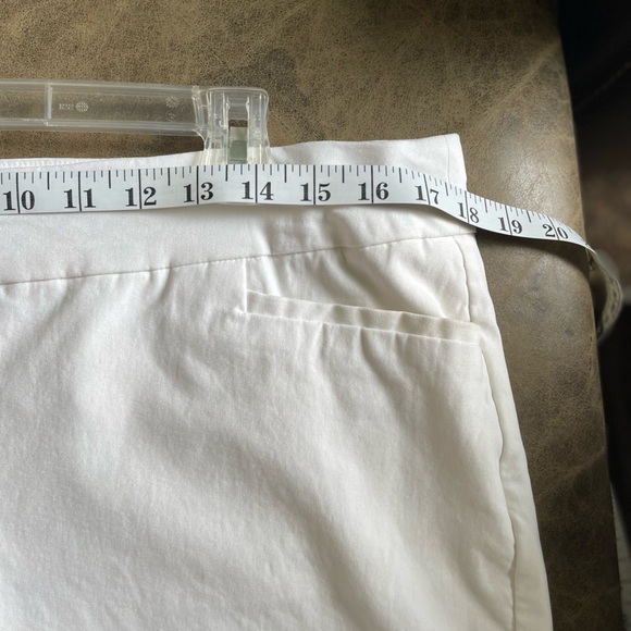 Chico’s pull on shorts - Picture 7 of 7